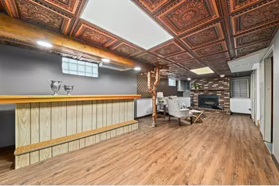 222 N 90th St, Milwaukee, WI 53226 - Photo 25