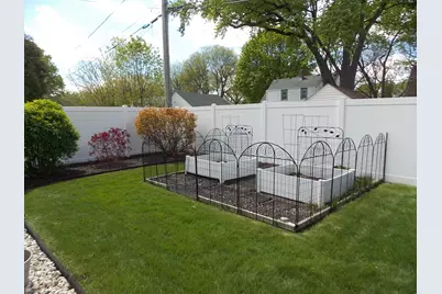 3929 S 56th St, Milwaukee, WI 53220 - Photo 27