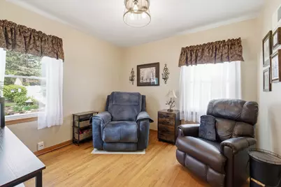 3929 S 56th St, Milwaukee, WI 53220 - Photo 17