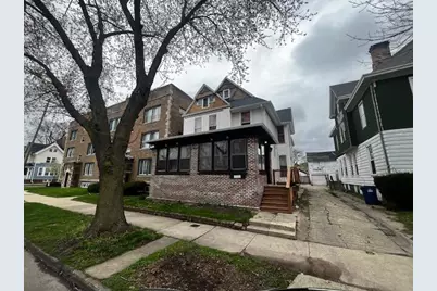 1040  College Ave, Racine, WI 53403 - Photo 1