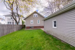 7404 23rd Ave, Kenosha, WI 53143 - Photo 25