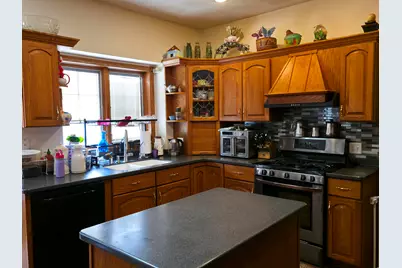 1000  Apache Ct, Fort Atkinson, WI 53538 - Photo 9