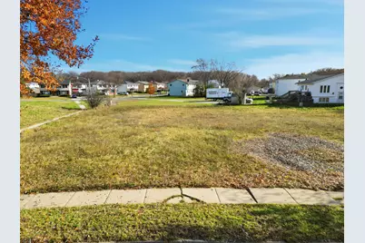 9416 W Allyn St, Milwaukee, WI 53224 - Photo 1