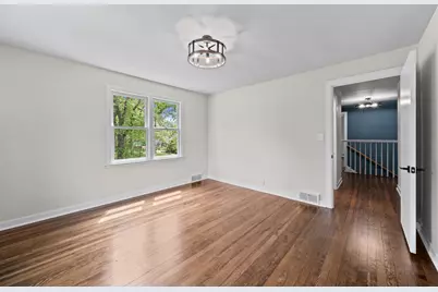 225  Waubun Dr, Fontana, WI 53125 - Photo 19