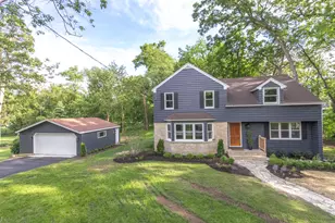 225 Waubun Dr, Fontana, WI 53125 - Photo 1