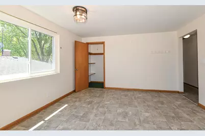5017 N 125th St #5019, Butler, WI 53007 - Photo 19