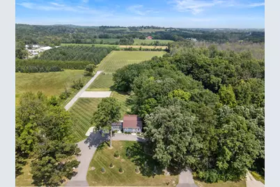 N96W20978  County Line Rd, Germantown, WI 53017 - Photo 5
