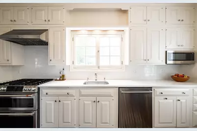 6014 N Kent Ave, Whitefish Bay, WI 53217 - Photo 23