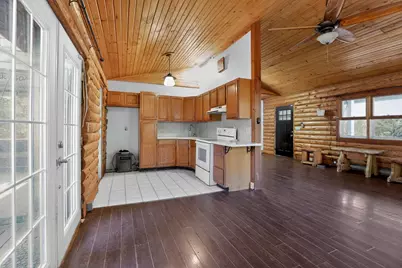 W5946  Woodland Trl, Germantown, WI 53950 - Photo 7