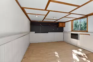W5946 Woodland Trail, Germantown, WI 53950 - Photo 11