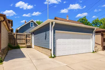 2808 S Greeley Ave, Milwaukee, WI 53207 - Photo 21