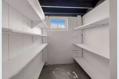 2808 S Greeley Ave, Milwaukee, WI 53207 - Photo 23