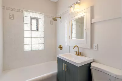 2808 S Greeley Ave, Milwaukee, WI 53207 - Photo 13