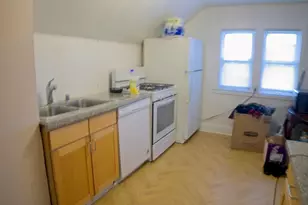 5526 W Wells St, Milwaukee, WI 53208 - Photo 17