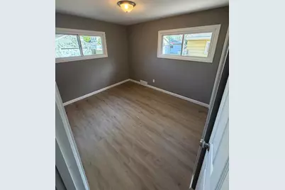 4554 N 49th St, Milwaukee, WI 53218 - Photo 15