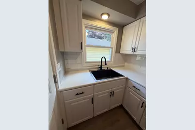 4554 N 49th St, Milwaukee, WI 53218 - Photo 7