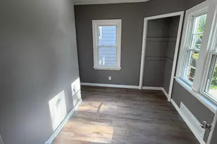 4706 N 57th St, Milwaukee, WI 53218 - Photo 9