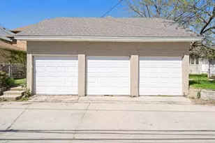2850 N 51st St, Milwaukee, WI 53210 - Photo 5