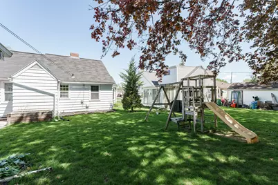 258  15th St, Fond du Lac, WI 54935 - Photo 7