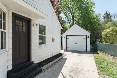 258  15th St, Fond du Lac, WI 54935 - Photo 3