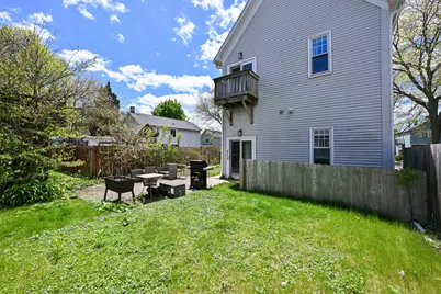 2440 S Wentworth Ave, Milwaukee, WI 53207 - Photo 17