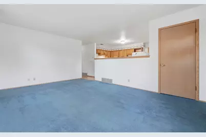 5419  Marboro Dr, Racine, WI 53406 - Photo 5