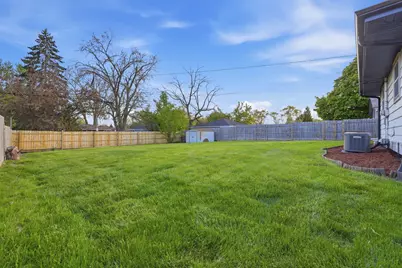 5419  Marboro Dr, Racine, WI 53406 - Photo 29