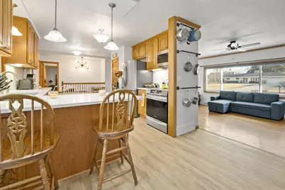 16500  Willow Ridge Ln, Brookfield, WI 53005 - Photo 13