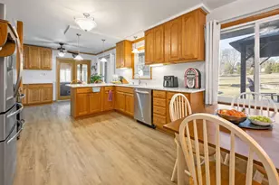 16500 Willow Ridge Ln, Brookfield, WI 53005 - Photo 9