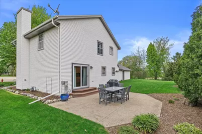 8450 S Heritage Ct, Oak Creek, WI 53154 - Photo 41