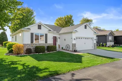 202  Meadow Ct #14, Delavan, WI 53115 - Photo 37