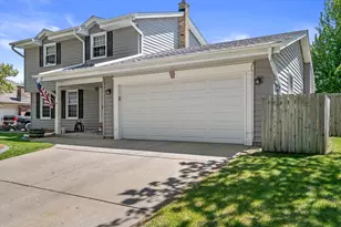 2401 W Manchester Ave, Milwaukee, WI 53221 - Photo 31