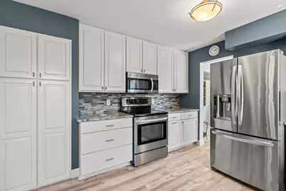 2401 W Manchester Ave, Milwaukee, WI 53221 - Photo 3
