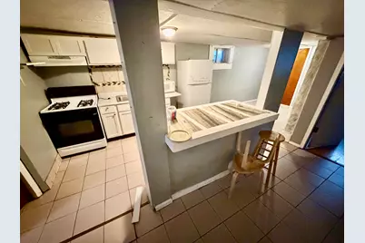 3200 W Pierce St, Milwaukee, WI 53215 - Photo 17
