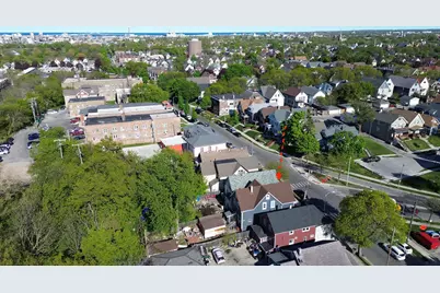 3200 W Pierce St, Milwaukee, WI 53215 - Photo 29