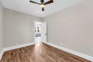 1108 S 65th St, West Allis, WI 53214 - Photo 27