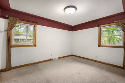 3013  El Camino Dr, Jackson, WI 53012 - Photo 19