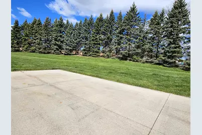 6440 S Crabapple Ct #4, Oak Creek, WI 53154 - Photo 11