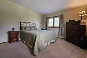 6440 S Crabapple Ct, Oak Creek, WI 53154 - Photo 33