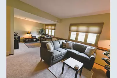 6440 S Crabapple Ct #4, Oak Creek, WI 53154 - Photo 25