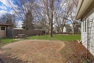 8050 Gina Dr, Racine, WI 53406 - Photo 23