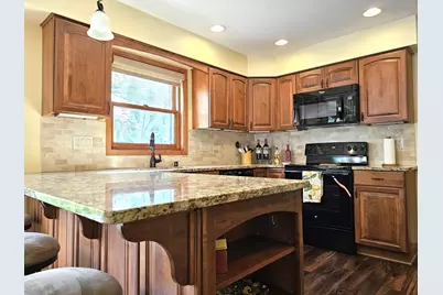 1791  Linden St, Grafton, WI 53024 - Photo 25