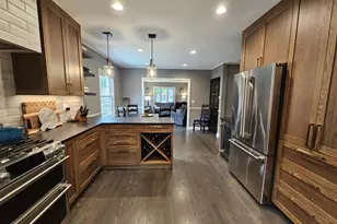 2456 N 82nd St, Wauwatosa, WI 53213 - Photo 35