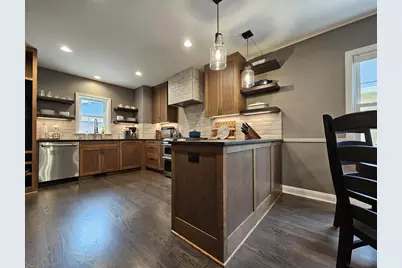 2456 N 82nd St, Wauwatosa, WI 53213 - Photo 31