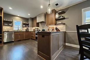 2456 N 82nd St, Wauwatosa, WI 53213 - Photo 31