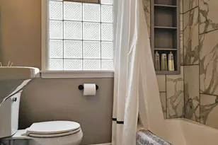 2456 N 82nd St, Wauwatosa, WI 53213 - Photo 67