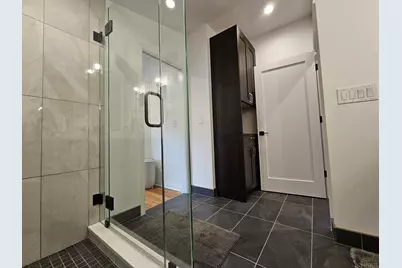 2456 N 82nd St, Wauwatosa, WI 53213 - Photo 53