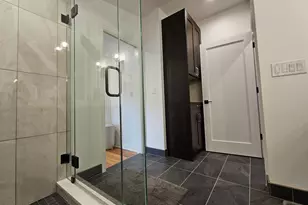 2456 N 82nd St, Wauwatosa, WI 53213 - Photo 53