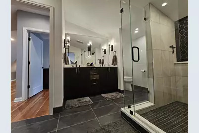 2456 N 82nd St, Wauwatosa, WI 53213 - Photo 55