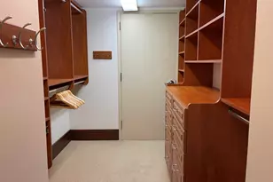 1522 N Prospect Ave, Milwaukee, WI 53202 - Photo 35